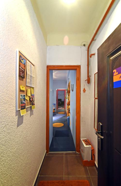Apartment Orange Purple Blue Zagreb Exterior photo